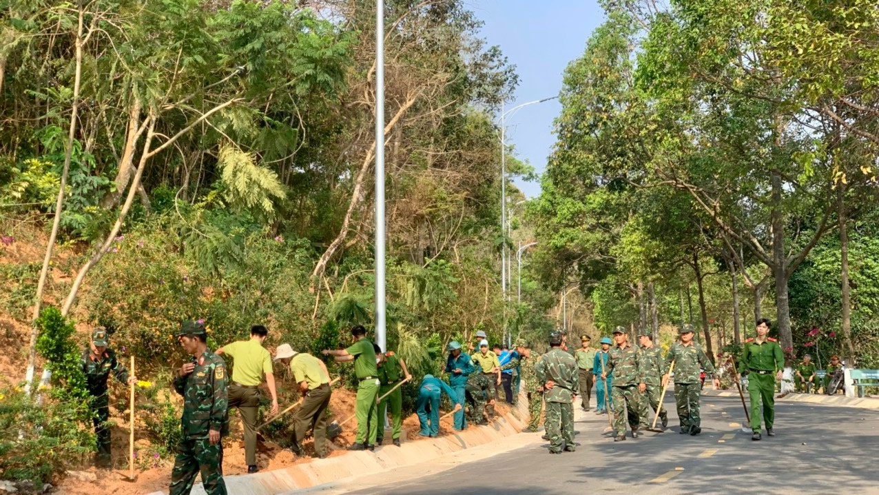 z5179308545220_e8a0880b0369b95b7a9c09601fdba2f5